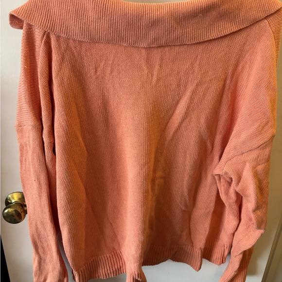 Old Navy V-Neck Orange Polo Sweater - Picture 3 of 5